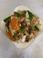 Best Moo Goo Gai Pan (Lunch) in Toledo, OH