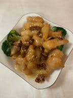 Best Walnut Chicken in Toledo, OH